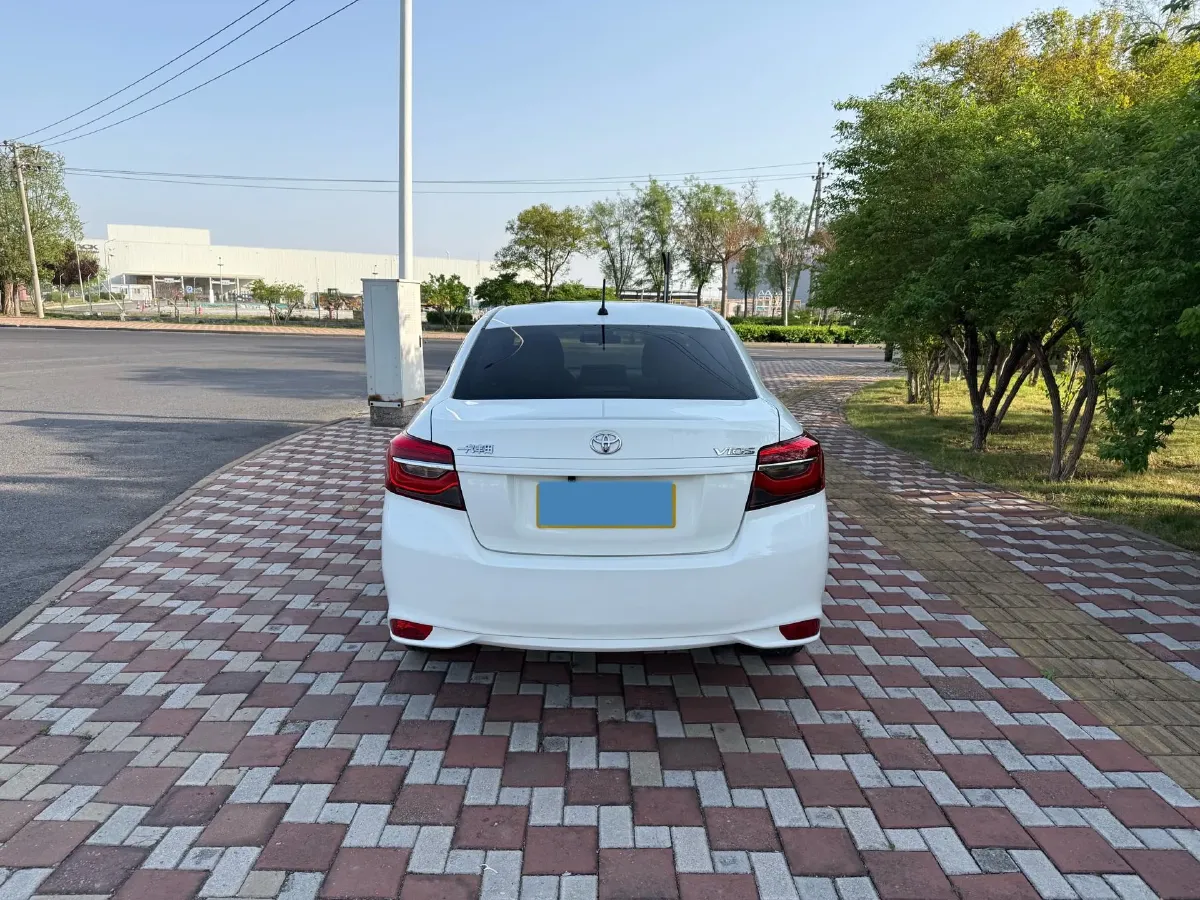 2022 Toyota Vios 1.5L 112HP L4 CVT,autocango,china used car exporter,china ev exporter,chinese used car exporter,chinese used ev exporter