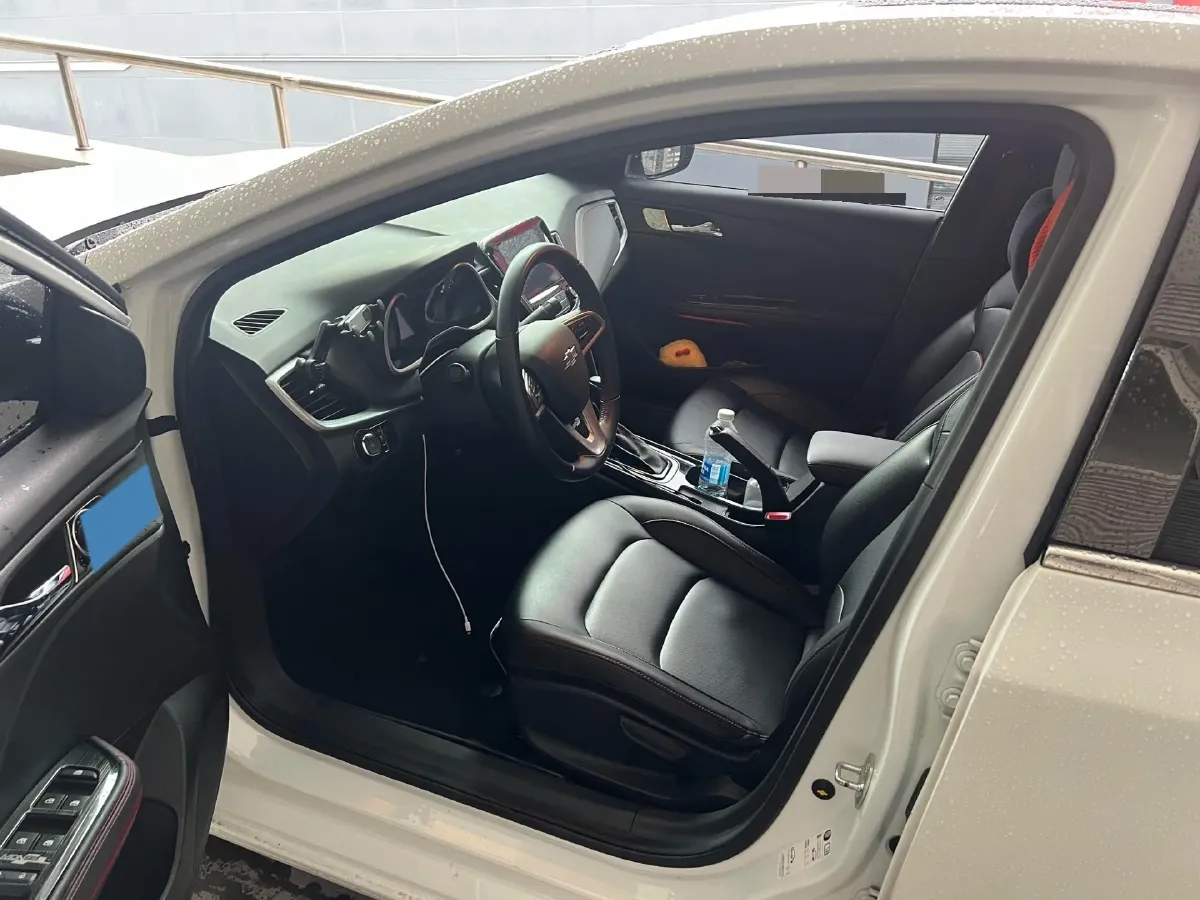 2020 Chevrolet Monza 1.3T 163HP L3 6AT,autocango,china used car exporter,china ev exporter,chinese used car exporter,chinese used ev exporter