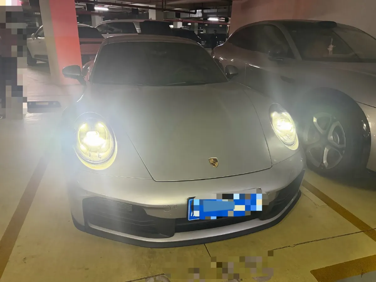 2025 Porsche 911 3.0T 394HP H6 8DCT,autocango,china used car exporter,china ev exporter,chinese used car exporter,chinese used ev exporter