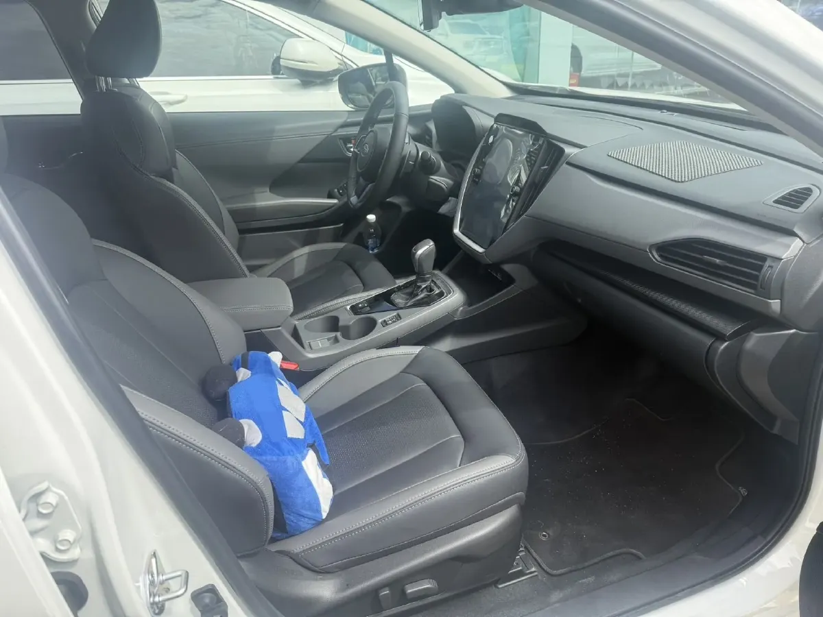 2024 Subaru Crosstrek 2.5L 169HP H4 CVT,autocango,china used car exporter,china ev exporter,chinese used car exporter,chinese used ev exporter