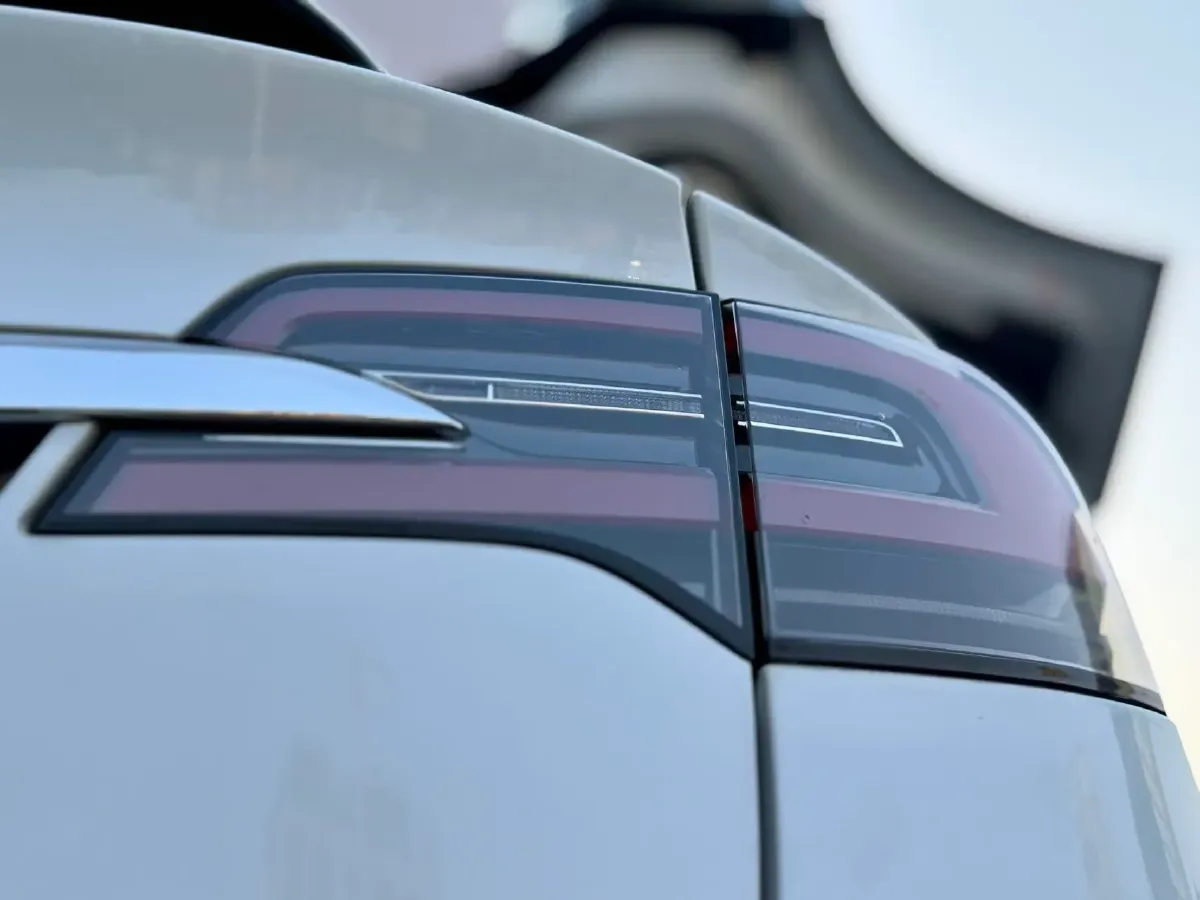 2019 Tesla Model X BEV 100KWH,autocango,china used car exporter,china ev exporter,chinese used car exporter,chinese used ev exporter