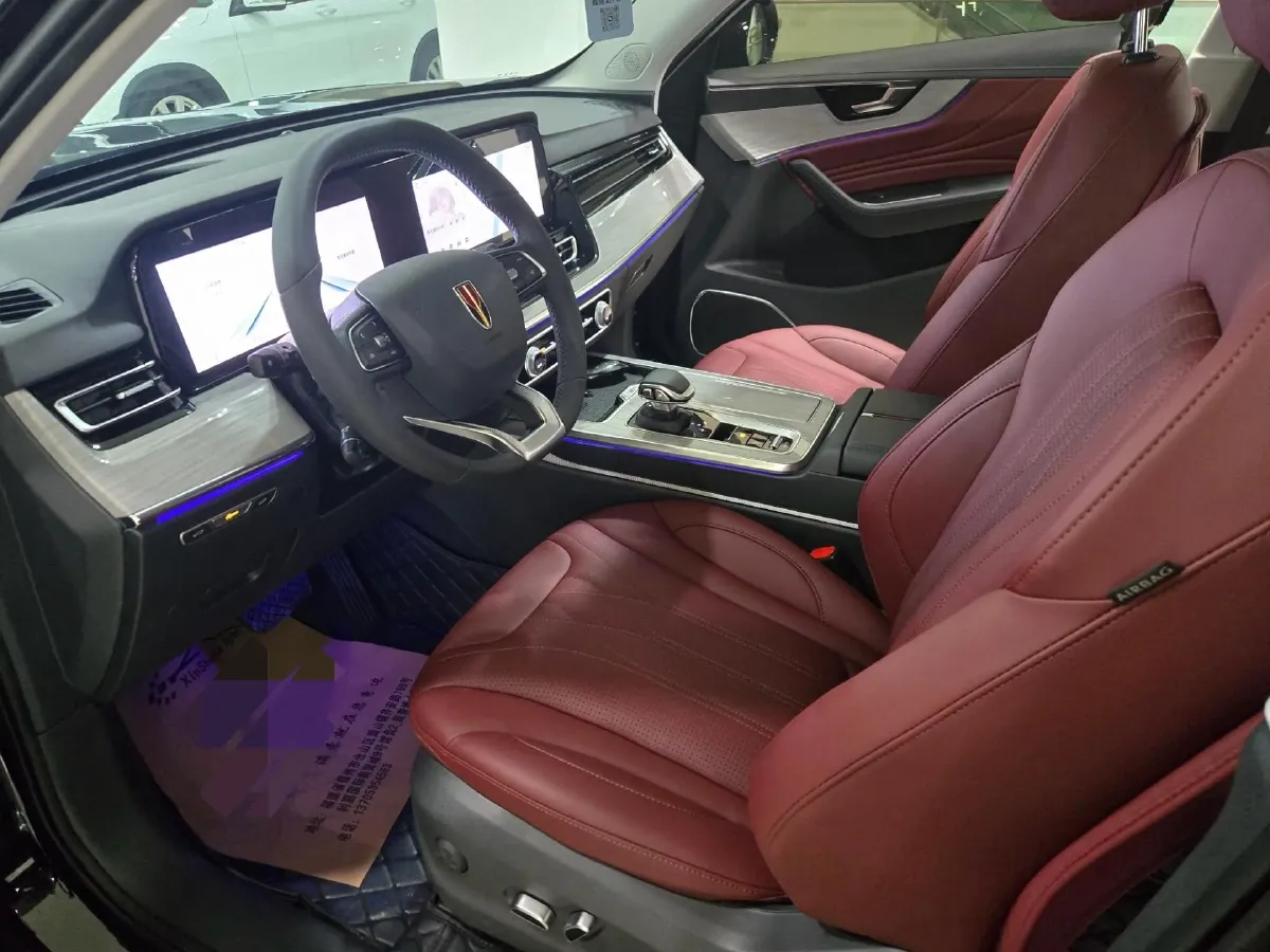 2025 HongQi HS5 2.0T 252HP L4 8AT,autocango,china used car exporter,china ev exporter,chinese used car exporter,chinese used ev exporter