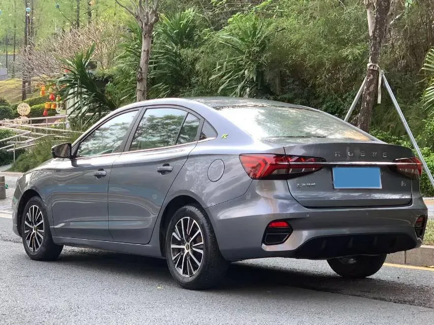 2021 Roewe i5 1.5L 120HP L4 CVT,autocango,china used car exporter,china ev exporter,chinese used car exporter,chinese used ev exporter