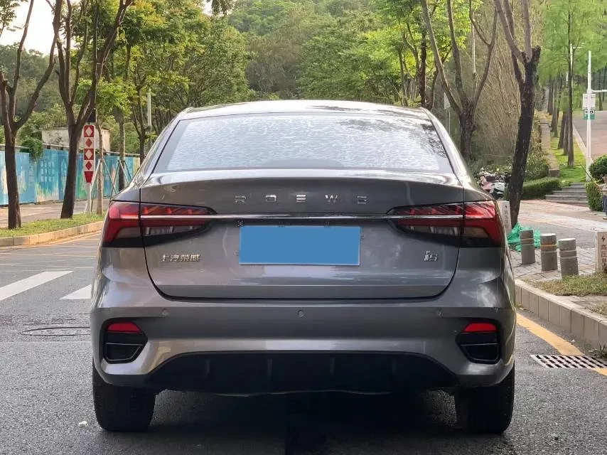 2021 Roewe i5 1.5L 120HP L4 CVT,autocango,china used car exporter,china ev exporter,chinese used car exporter,chinese used ev exporter
