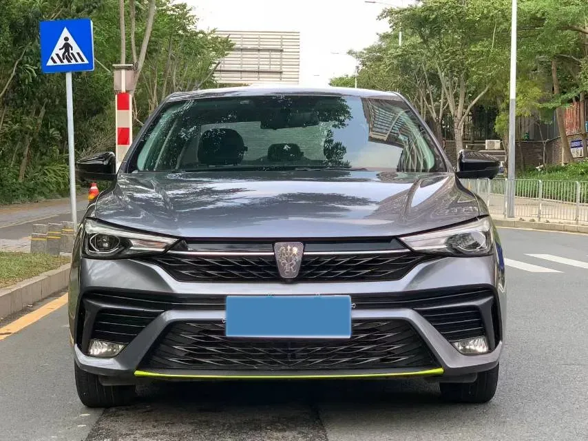 2021 Roewe i5 1.5L 120HP L4 CVT,autocango,china used car exporter,china ev exporter,chinese used car exporter,chinese used ev exporter