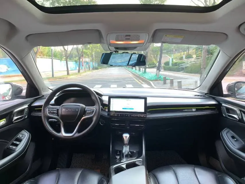 2021 Roewe i5 1.5L 120HP L4 CVT,autocango,china used car exporter,china ev exporter,chinese used car exporter,chinese used ev exporter