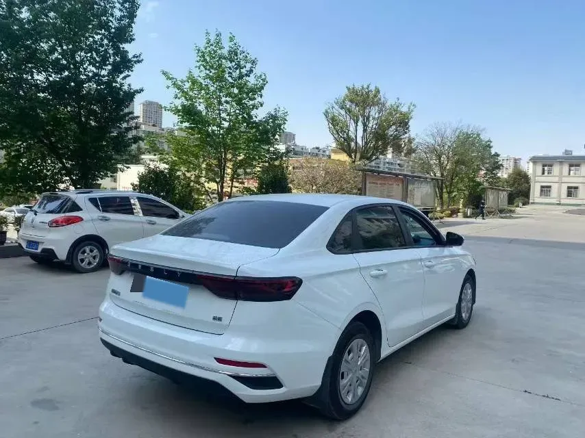 2025 Geely Emgrand 1.5L 127HP L4 5MT,autocango,china used car exporter,china ev exporter,chinese used car exporter,chinese used ev exporter