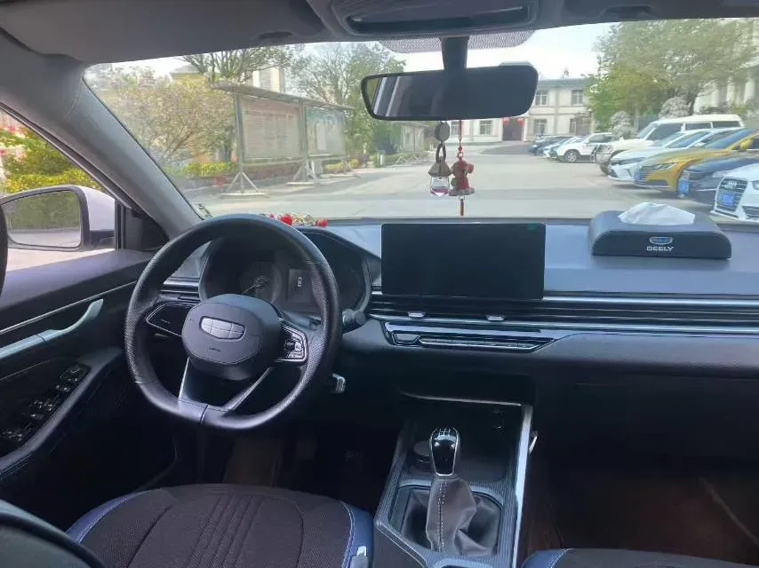 2025 Geely Emgrand 1.5L 127HP L4 5MT,autocango,china used car exporter,china ev exporter,chinese used car exporter,chinese used ev exporter