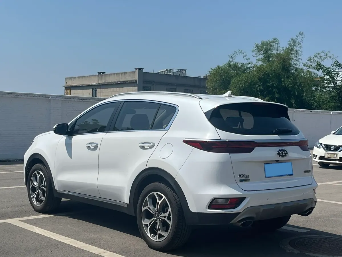2019 MAXUS G10 2.0T 218HP L4 6AT,autocango,china used car exporter,china ev exporter,chinese used car exporter,chinese used ev exporter