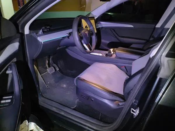 2024 Iveco OuSheng BEV 77.28KWH,autocango,china used car exporter,china ev exporter,chinese used car exporter,chinese used ev exporter