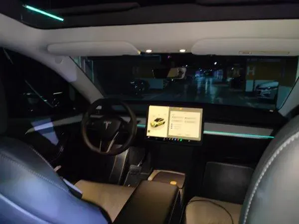 2024 Iveco OuSheng BEV 77.28KWH,autocango,china used car exporter,china ev exporter,chinese used car exporter,chinese used ev exporter