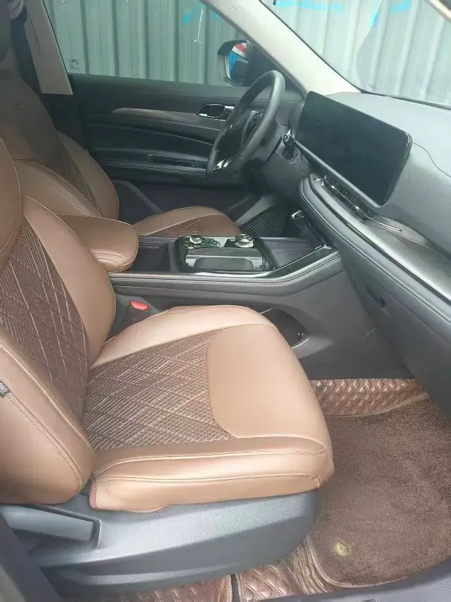 2023 Ford Equator Sport 1.5T 170HP L4 7DCT,autocango,china used car exporter,china ev exporter,chinese used car exporter,chinese used ev exporter