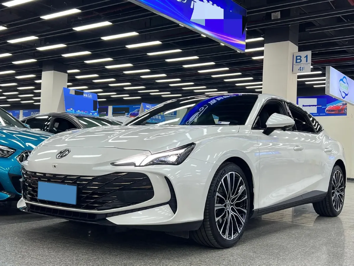 2023 MG 7 1.5T 188HP L4 7DCT,autocango,china used car exporter,china ev exporter,chinese used car exporter,chinese used ev exporter