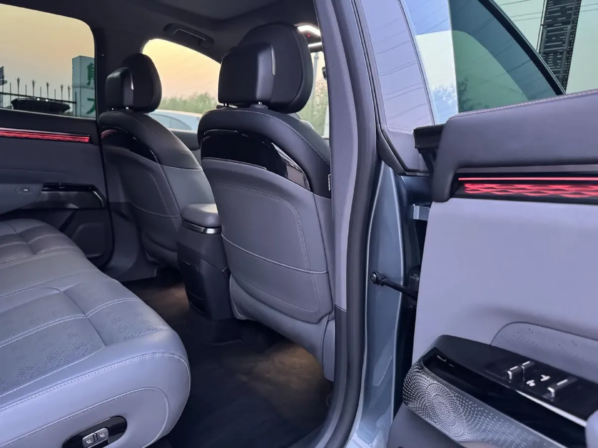 2025 Zeekr 7X BEV 100KWH,autocango,china used car exporter,china ev exporter,chinese used car exporter,chinese used ev exporter