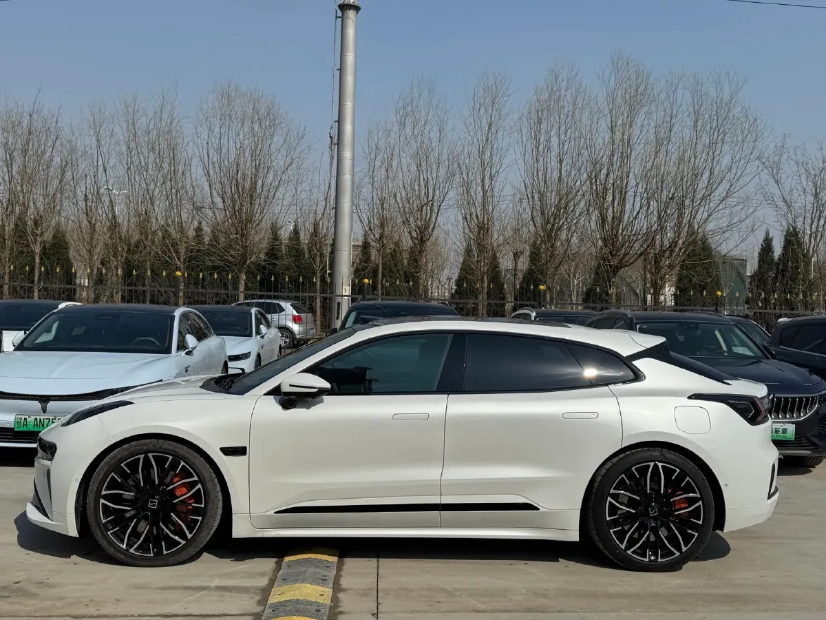 2025 Zeekr 001 BEV 100KWH,autocango,china used car exporter,china ev exporter,chinese used car exporter,chinese used ev exporter