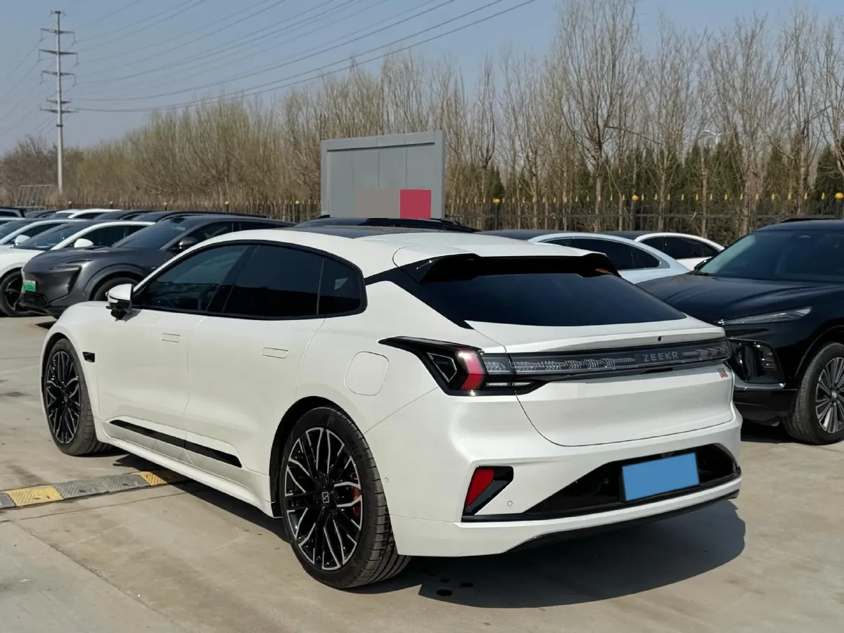 2025 Zeekr 001 BEV 100KWH,autocango,china used car exporter,china ev exporter,chinese used car exporter,chinese used ev exporter