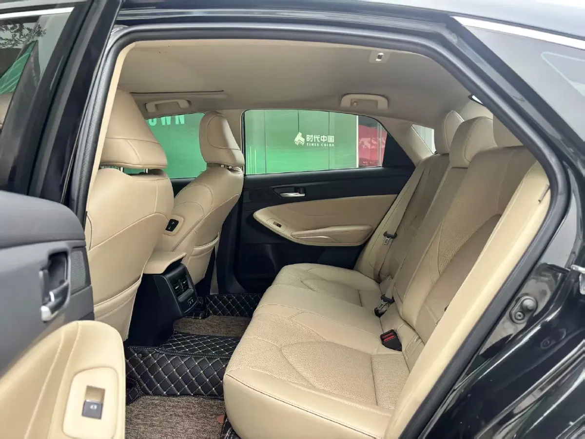 2019 Toyota Avalon 2.0L 178HP L4 CVT,autocango,china used car exporter,china ev exporter,chinese used car exporter,chinese used ev exporter