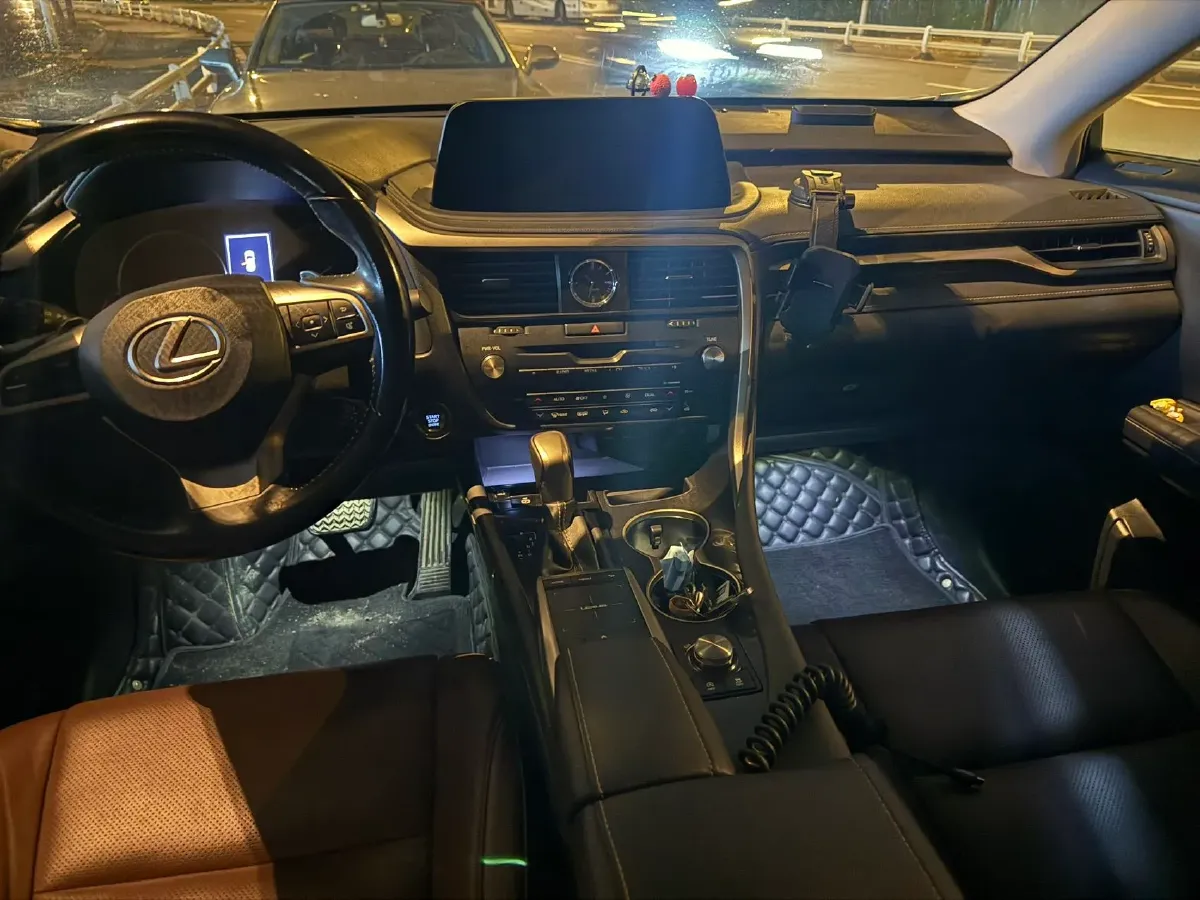 2020 Lexus RX 2.0T 231HP L4 6AT,autocango,china used car exporter,china ev exporter,chinese used car exporter,chinese used ev exporter