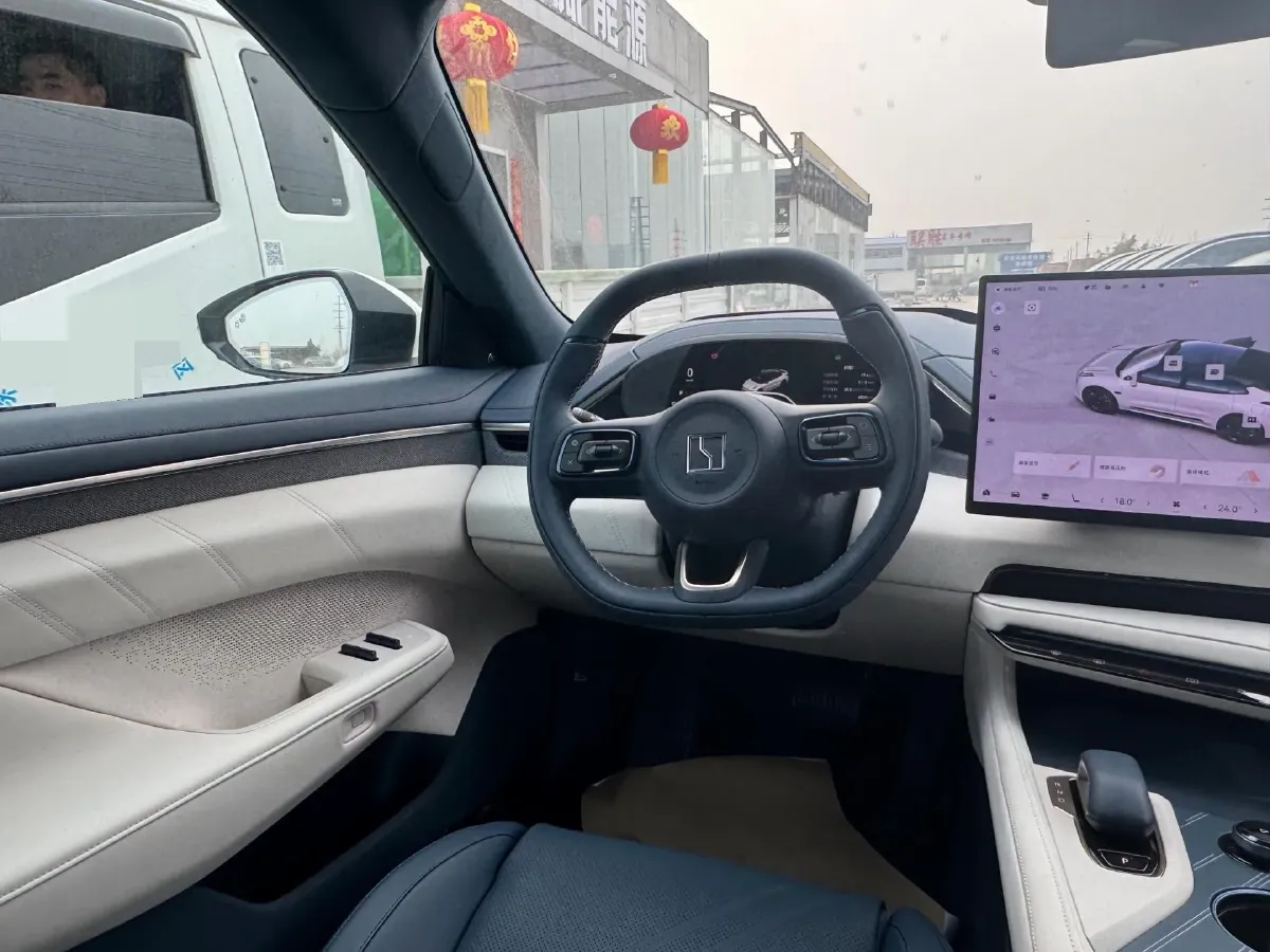 2025 Zeekr 001 BEV 100KWH,autocango,china used car exporter,china ev exporter,chinese used car exporter,chinese used ev exporter