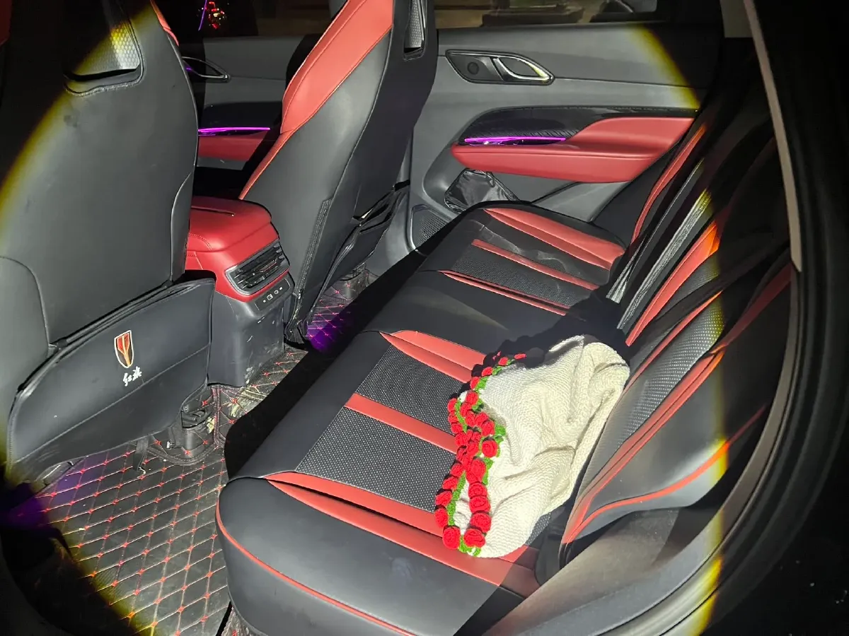 2023 HongQi HS3 1.5T 169HP L4 1DHT Hybrid 1.83KWH,autocango,china used car exporter,china ev exporter,chinese used car exporter,chinese used ev exporter