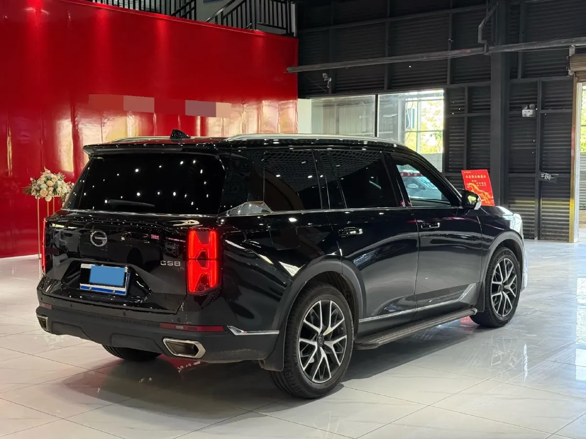 2025 GAC Trumpchi GS8 2.0T 252HP L4 8AT,autocango,china used car exporter,china ev exporter,chinese used car exporter,chinese used ev exporter