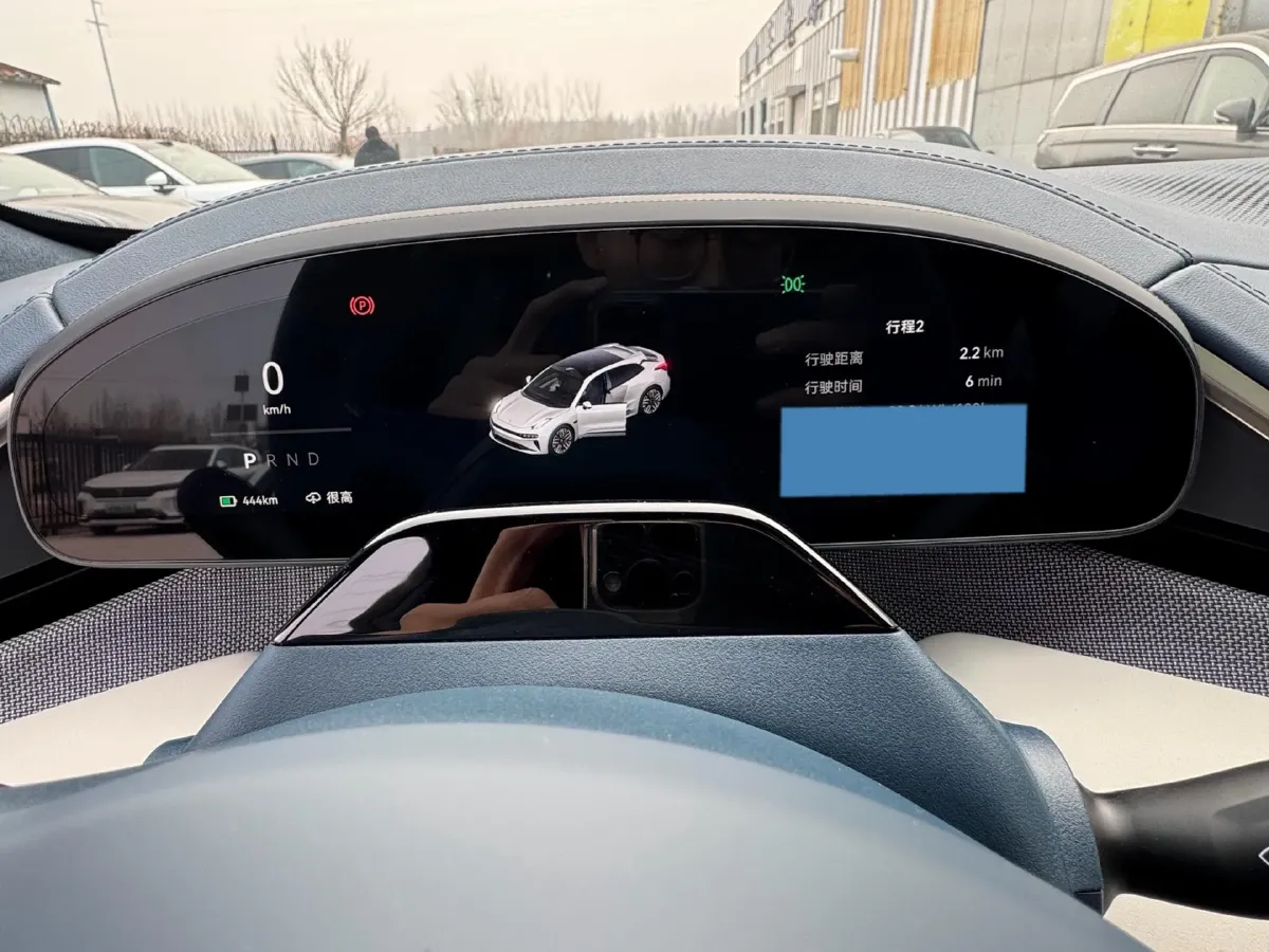 2025 Zeekr 001 BEV 100KWH,autocango,china used car exporter,china ev exporter,chinese used car exporter,chinese used ev exporter