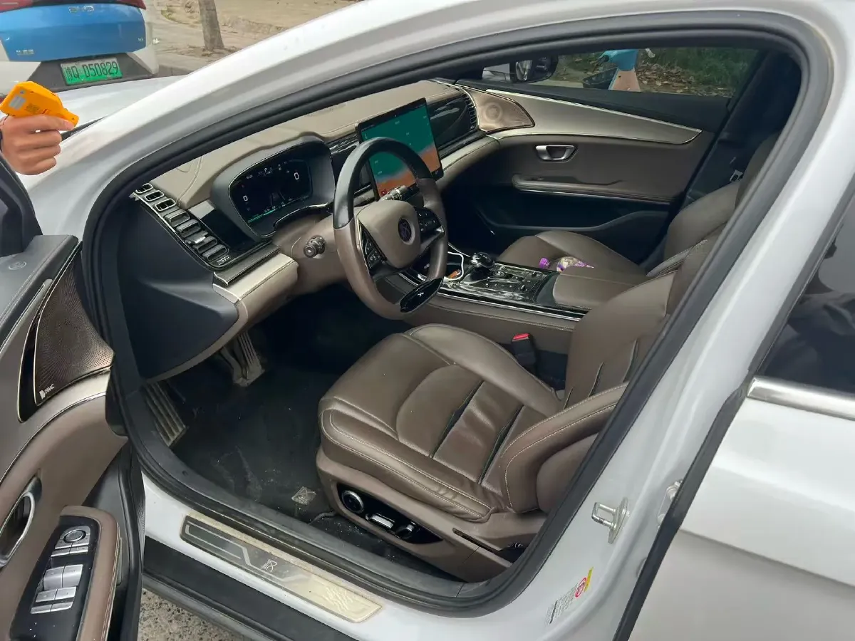 2020 WEY VV7 2.0T 227HP L4 7DCT PHEV,autocango,china used car exporter,china ev exporter,chinese used car exporter,chinese used ev exporter