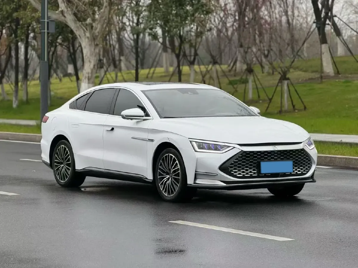 2020 WEY VV7 2.0T 227HP L4 7DCT PHEV,autocango,china used car exporter,china ev exporter,chinese used car exporter,chinese used ev exporter