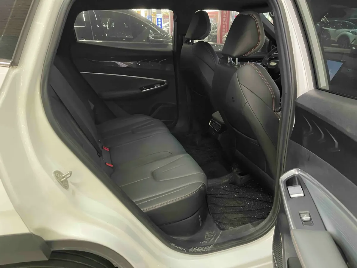 2024 Geely Azkarra 1.5T 181HP L4 7DCT,autocango,china used car exporter,china ev exporter,chinese used car exporter,chinese used ev exporter