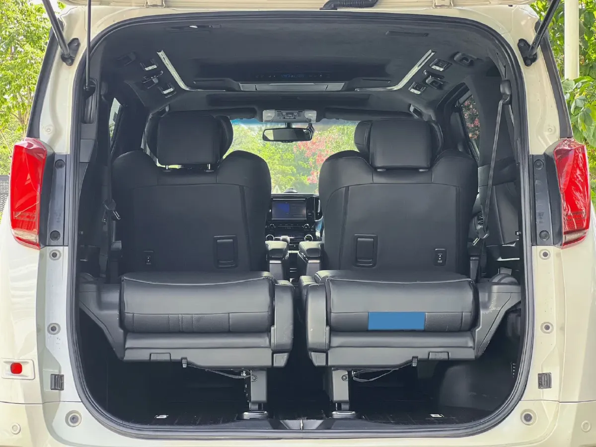 2018 Toyota Alphard 3.5L 301HP V6 8AT,autocango,china used car exporter,china ev exporter,chinese used car exporter,chinese used ev exporter