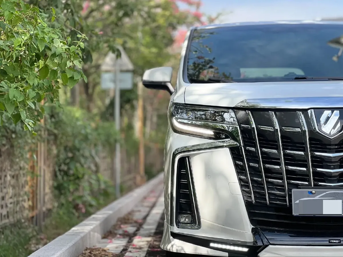 2018 Toyota Alphard 3.5L 301HP V6 8AT,autocango,china used car exporter,china ev exporter,chinese used car exporter,chinese used ev exporter