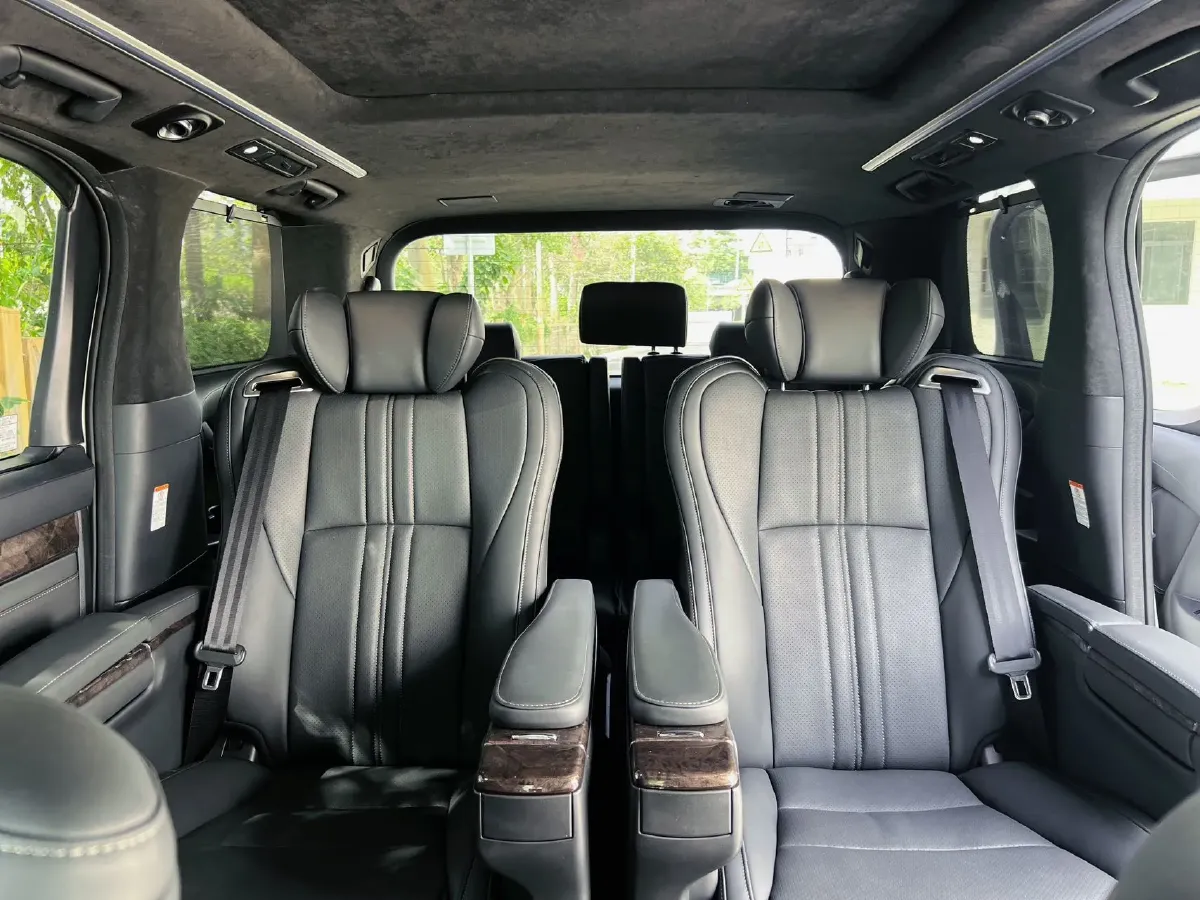 2018 Toyota Alphard 3.5L 301HP V6 8AT,autocango,china used car exporter,china ev exporter,chinese used car exporter,chinese used ev exporter