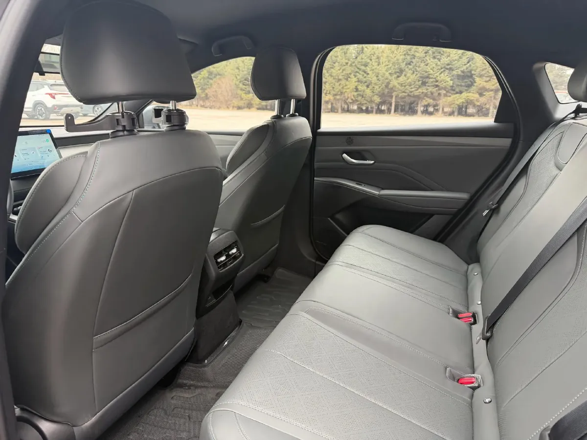 2025 BYD Qin Plus 1.5L 101HP L4 E-CVT PHEV 7.68KWH,autocango,china used car exporter,china ev exporter,chinese used car exporter,chinese used ev exporter