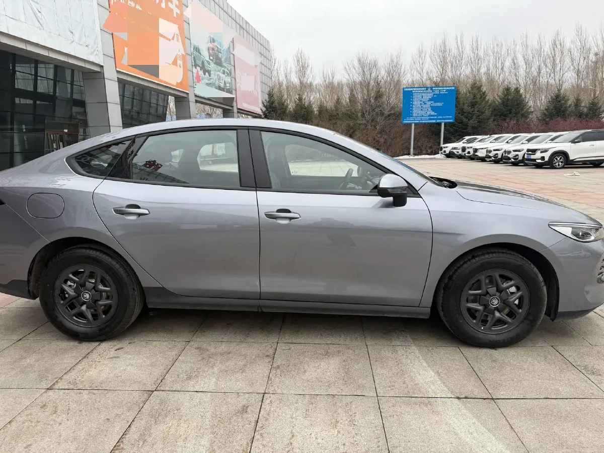 2025 BYD Qin Plus 1.5L 101HP L4 E-CVT PHEV 7.68KWH,autocango,china used car exporter,china ev exporter,chinese used car exporter,chinese used ev exporter