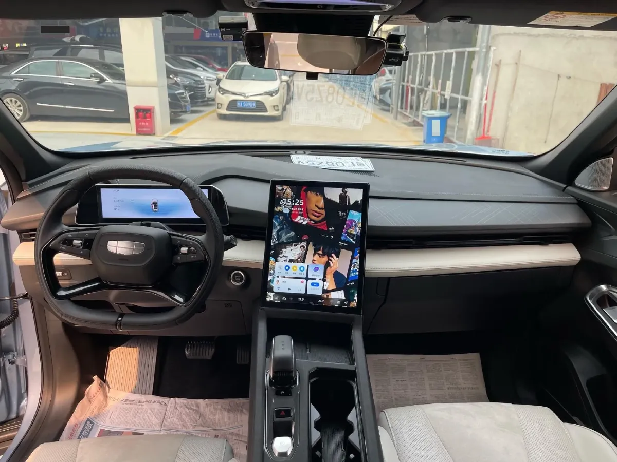 2023 Geely Azkarra 1.5T 181HP L4 7DCT,autocango,china used car exporter,china ev exporter,chinese used car exporter,chinese used ev exporter