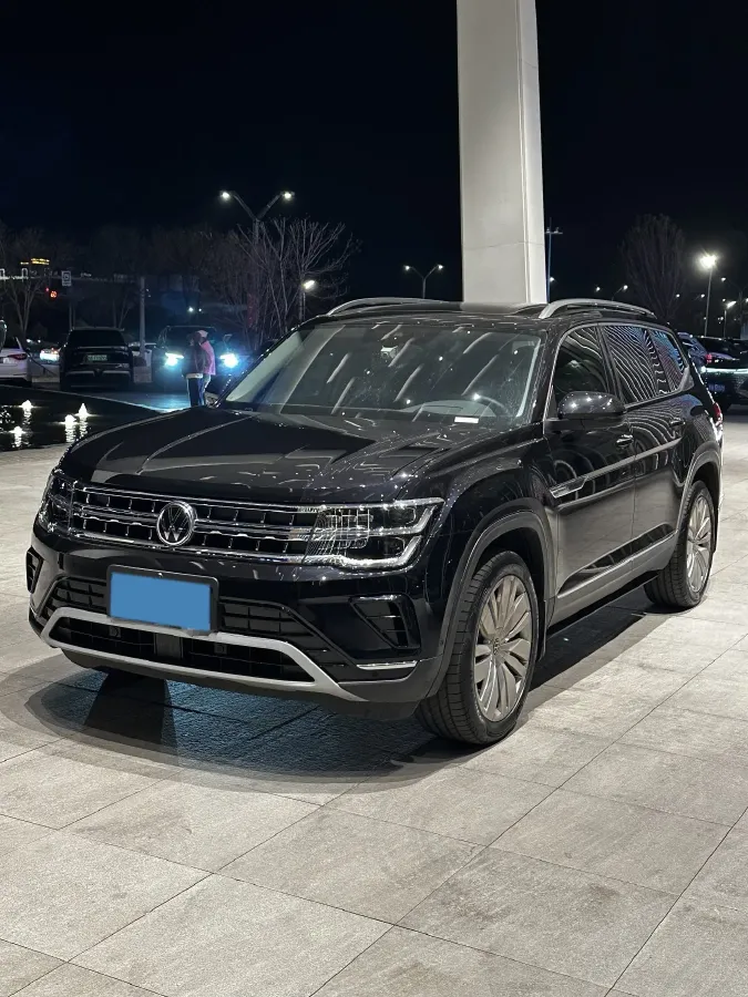 2024 Volkswagen Teramont 2.0T 220HP L4 7DCT,autocango,china used car exporter,china ev exporter,chinese used car exporter,chinese used ev exporter