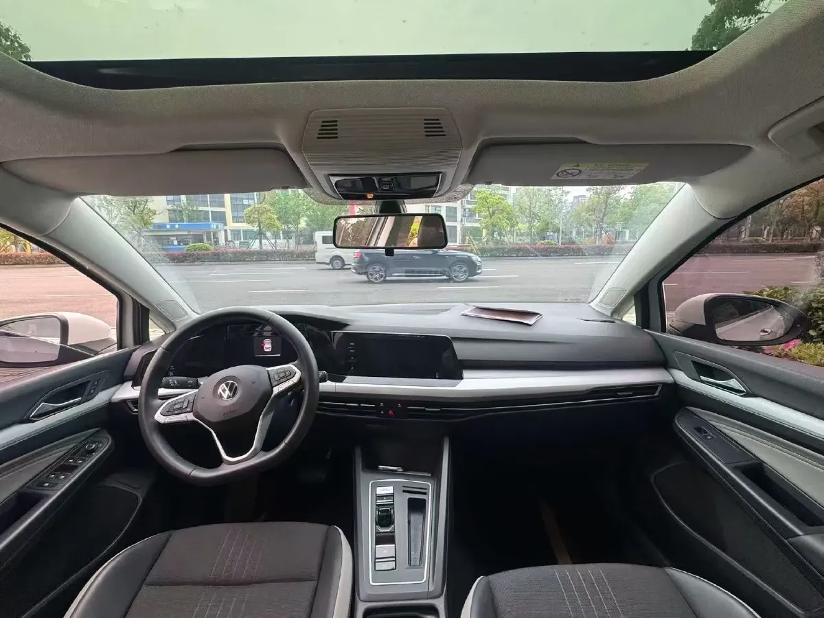 2021 Volkswagen Golf 1.4T 150HP L4 7DCT,autocango,china used car exporter,china ev exporter,chinese used car exporter,chinese used ev exporter