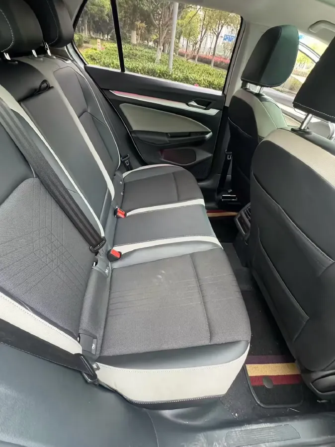 2021 Volkswagen Golf 1.4T 150HP L4 7DCT,autocango,china used car exporter,china ev exporter,chinese used car exporter,chinese used ev exporter