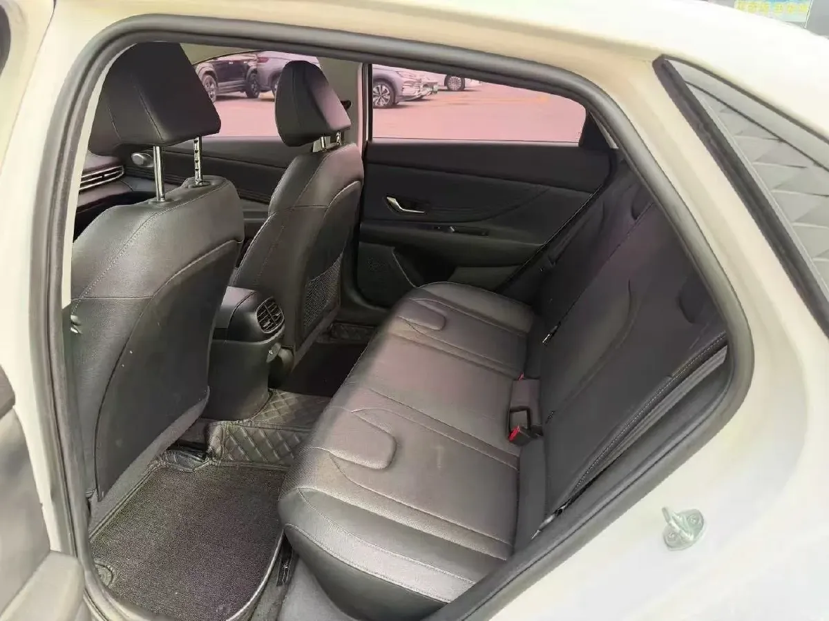 2023 Hyundai Elantra 1.5L 115HP L4 CVT,autocango,china used car exporter,china ev exporter,chinese used car exporter,chinese used ev exporter