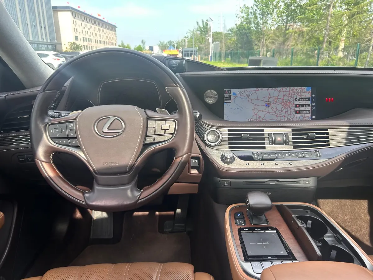 2018 Lexus LS 3.5L 316HP V6 10AT,autocango,china used car exporter,china ev exporter,chinese used car exporter,chinese used ev exporter
