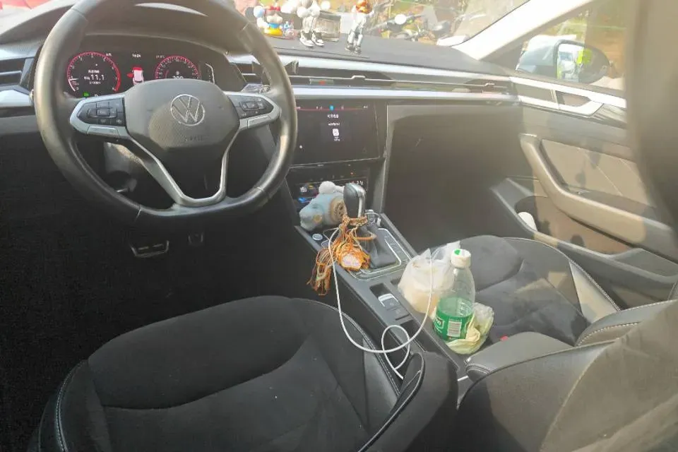 2023 Volkswagen CC 2.0T 186HP L4 7DCT,autocango,china used car exporter,china ev exporter,chinese used car exporter,chinese used ev exporter