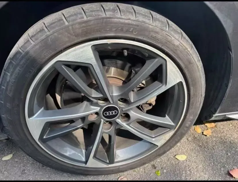 2021 Audi A4L 2.0T 190HP L4 7DCT,autocango,china used car exporter,china ev exporter,chinese used car exporter,chinese used ev exporter