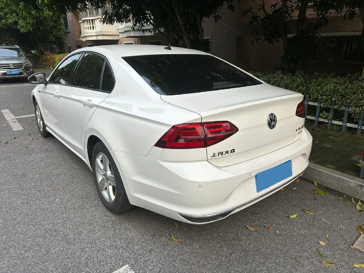 2019 Volkswagen T-Cross 1.4T 150HP L4 7DCT,autocango,china used car exporter,china ev exporter,chinese used car exporter,chinese used ev exporter