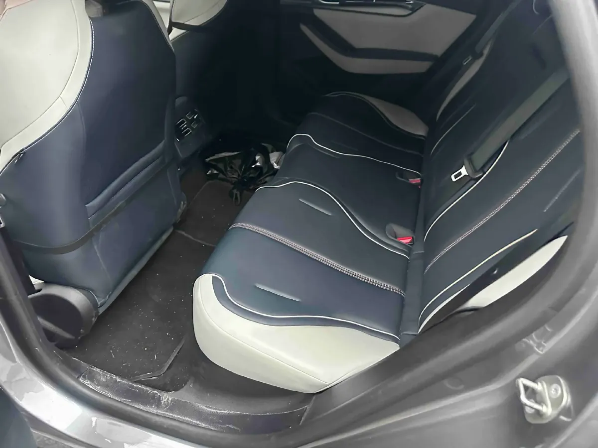 2021 Haval F7 1.5T 169HP L4 7DCT,autocango,china used car exporter,china ev exporter,chinese used car exporter,chinese used ev exporter