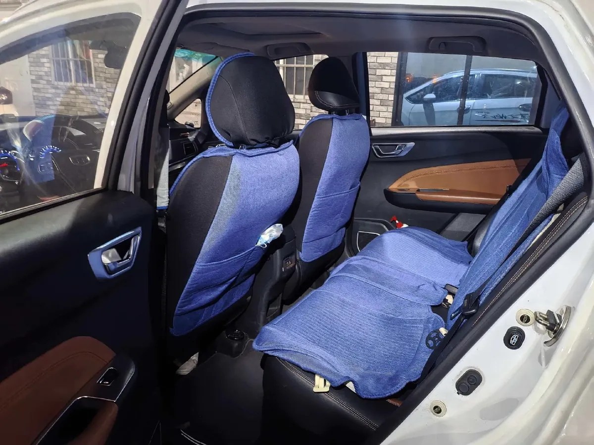 2018 Geely Vision X3 1.5L 102HP L4 4AT,autocango,china used car exporter,china ev exporter,chinese used car exporter,chinese used ev exporter