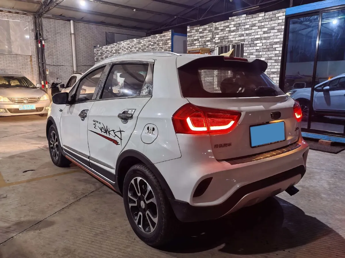 2018 Geely Vision X3 1.5L 102HP L4 4AT,autocango,china used car exporter,china ev exporter,chinese used car exporter,chinese used ev exporter