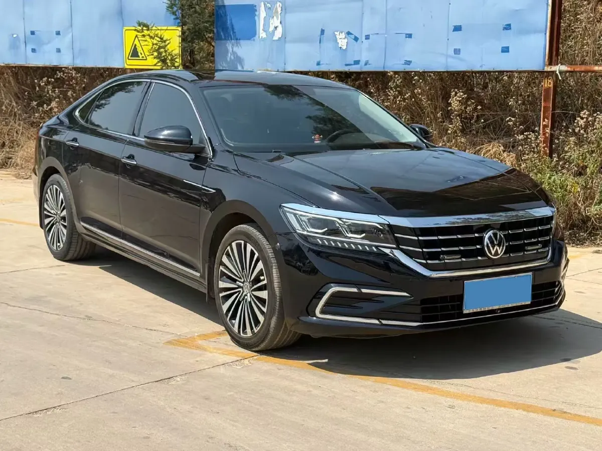 2021 Volkswagen Passat 2.0T 186HP L4 7DCT,autocango,china used car exporter,china ev exporter,chinese used car exporter,chinese used ev exporter