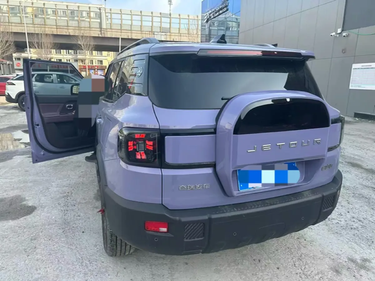 2025 Jetour Freeman 1.5T 184HP L4 7DCT,autocango,china used car exporter,china ev exporter,chinese used car exporter,chinese used ev exporter