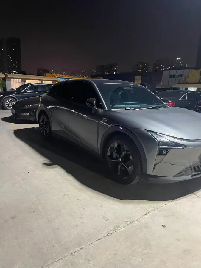 2023 Honda CR-V 2.0L 150HP L4 E-CVT PHEV 17.7KWH,autocango,china used car exporter,china ev exporter,chinese used car exporter,chinese used ev exporter