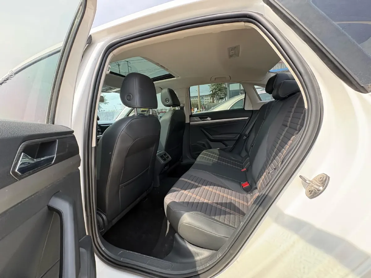 2019 Buick Verano 1.5T 169HP L4 7DCT,autocango,china used car exporter,china ev exporter,chinese used car exporter,chinese used ev exporter